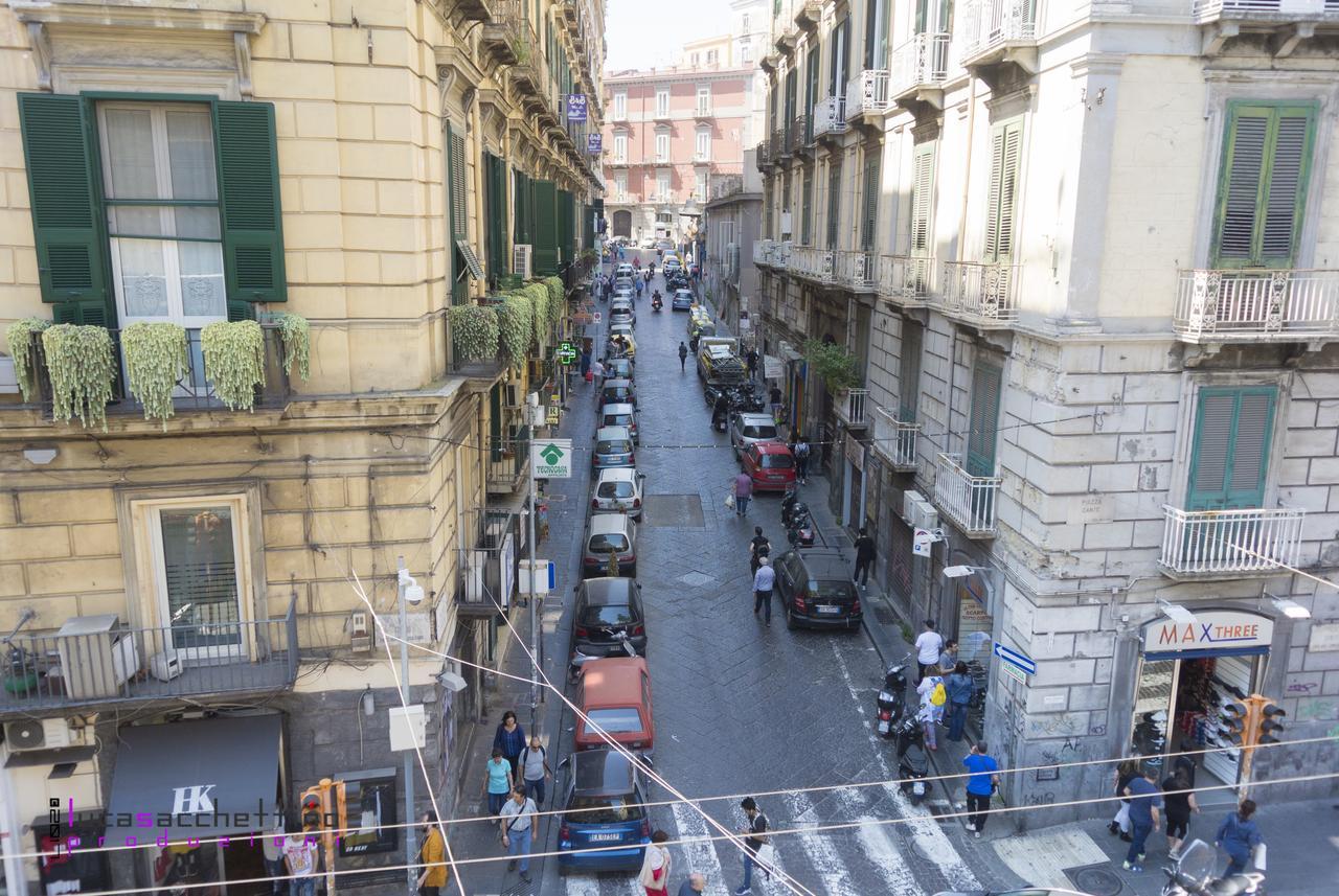 Casa Beatrice, Appartamento Nel Centro Di Napoli Nápoles Exterior foto